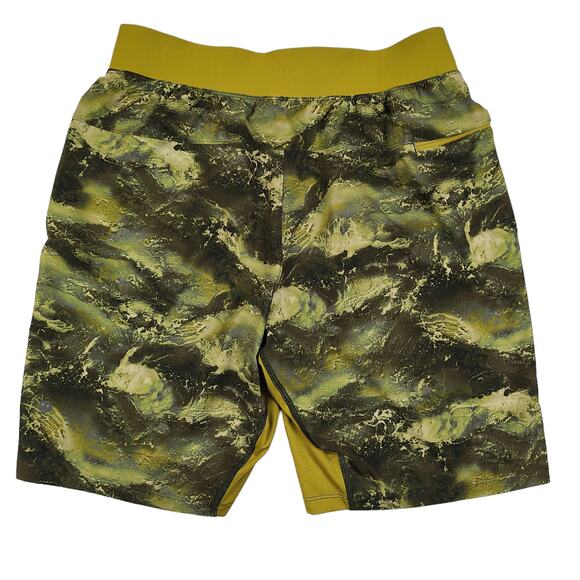 Lululemon Mens High Dive Auric Gold The T.H.E. Shorts 7" Linerless Size Medium - Picture 2 of 4